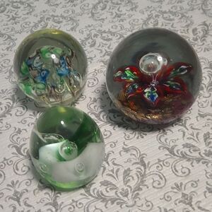 Vintage Art Glass Murano Bubble Swirl Flower Paperweight Lot
